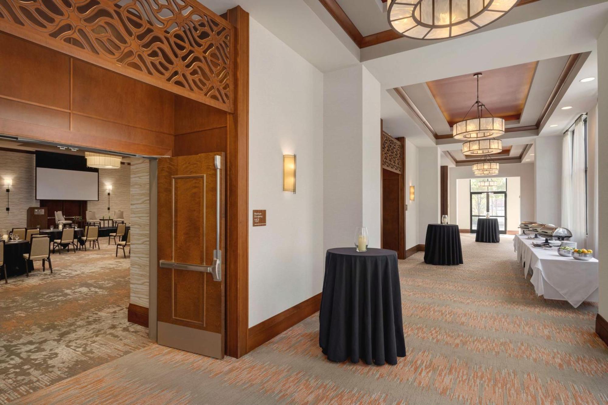 Embassy Suites Chattanooga Hamilton Place Ngoại thất bức ảnh