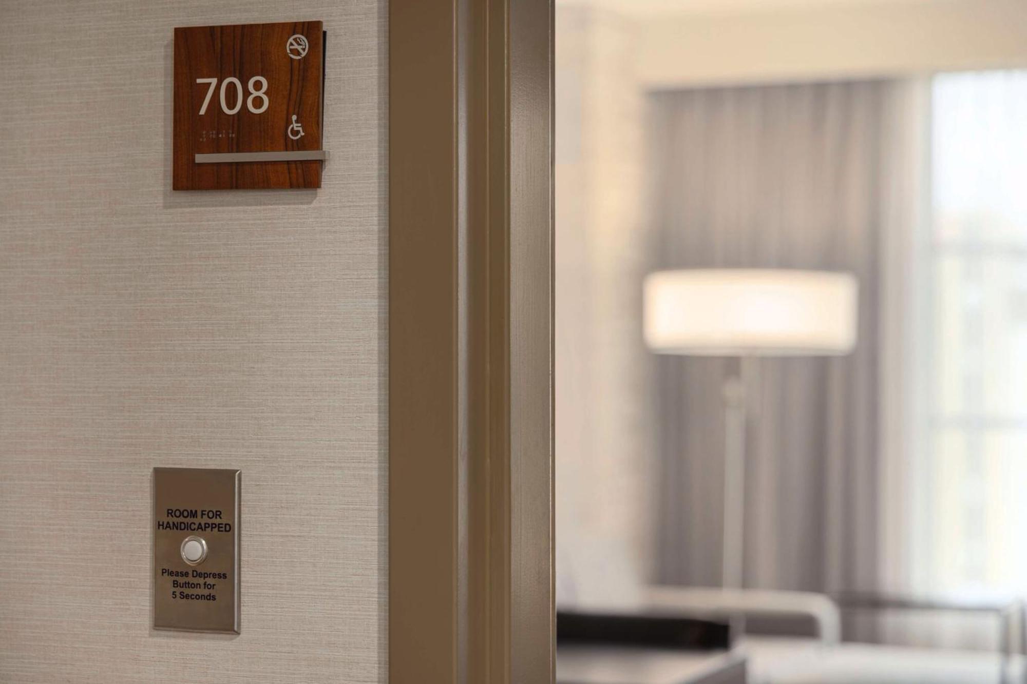Embassy Suites Chattanooga Hamilton Place Ngoại thất bức ảnh