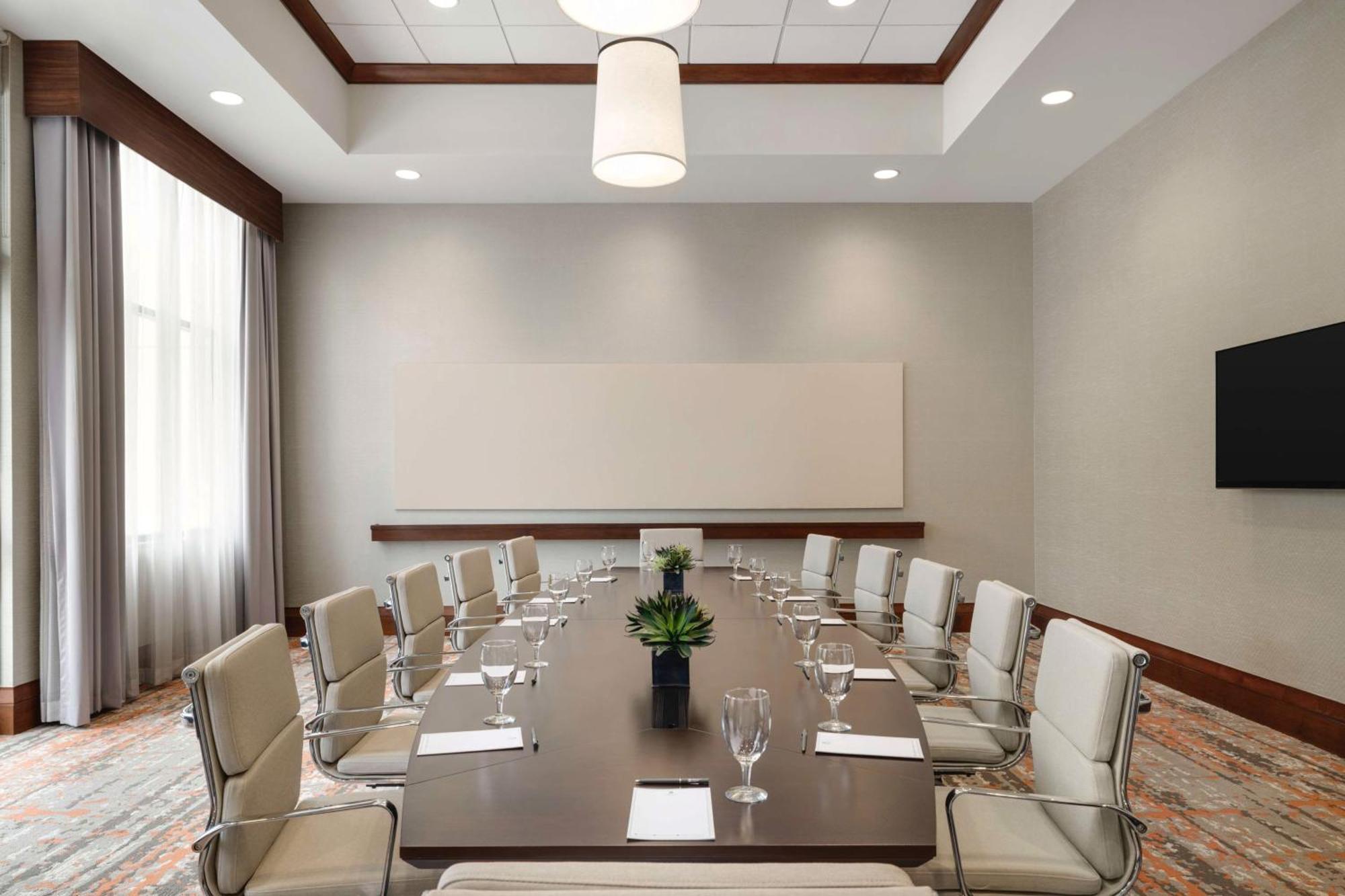 Embassy Suites Chattanooga Hamilton Place Ngoại thất bức ảnh