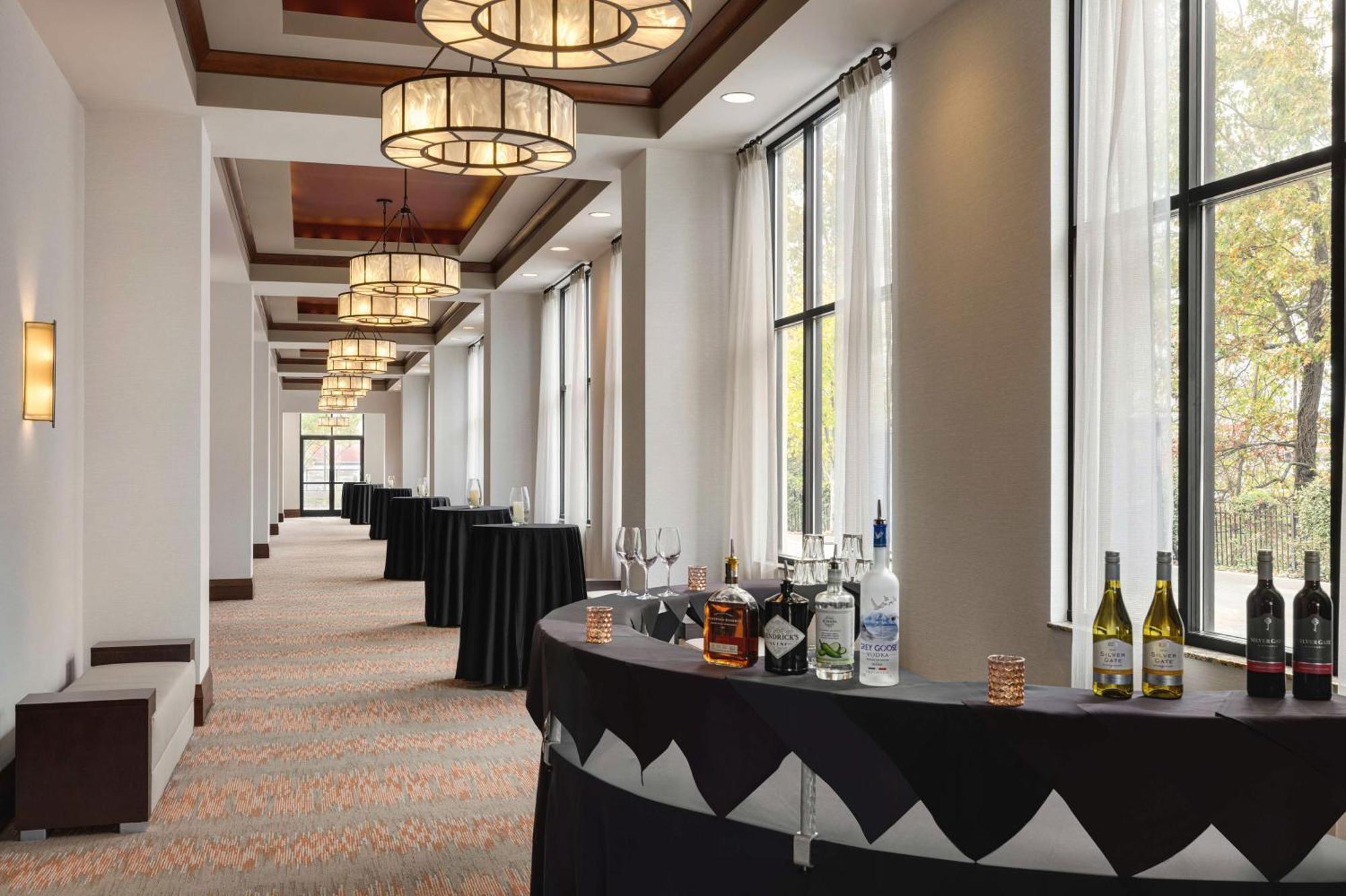 Embassy Suites Chattanooga Hamilton Place Ngoại thất bức ảnh